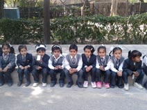 SMS Girls School - Toddlers of St. Mark's family on a ZOO Safari : Click to Enlarge