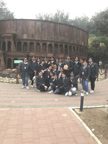St. Mark's Girls School - A visit to National Science Centre for Class VII : Click to Enlarge