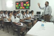 St. Mark's Girls School, Meera Bagh - Economics Workshop : Click to Enlarge
