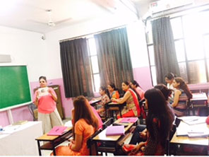 St. Mark's Girls School, Meera Bagh - English Workshop : Click to Enlarge
