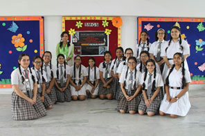 St. Mark's Girls School, Meera Bagh - Anti-Smoking Workshop : Click to Enlarge