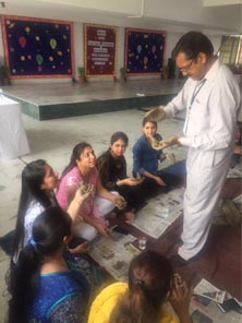 St. Mark's Girls School, Meera Bagh - Clay Modelling Workshop : Click to Enlarge