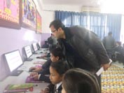 St. Mark's Girls School, Meera Bagh - Computer Workshop : Click to Enlarge