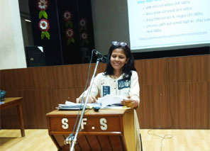 St. Mark's Girls School, Meera Bagh - Hindi workshop on Capacity Building : Click to Enlarge