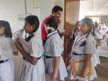 St. Mark's Girls School, Meera Bagh - Cello Pen Workshop : Click to Enlarge