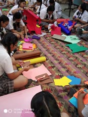 St. Mark's Girls School, Meera Bagh - The Times of India Workshop : Click to Enlarge