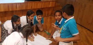 St. Mark's Girls School, Meera Bagh - Workshop at Vasant Valley School : Click to Enlarge