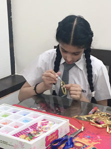 St. Mark's Girls School, Meera Bagh - A two-day Workshop on Jewellery Making Workshop for the students of Class VII : Click to Enlarge