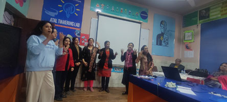 St. Mark's World School, Meera Bagh - Experiential Learning Teachers Workshop : Click to Enlarge