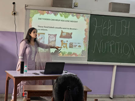 St. Mark's World School, Meera Bagh - Health and Nutrition Workshop : Click to Enlarge