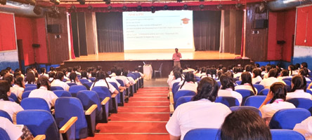 St. Mark's World School, Meera Bagh - Workshop on Management as a Career after Class 12 : Click to Enlarge