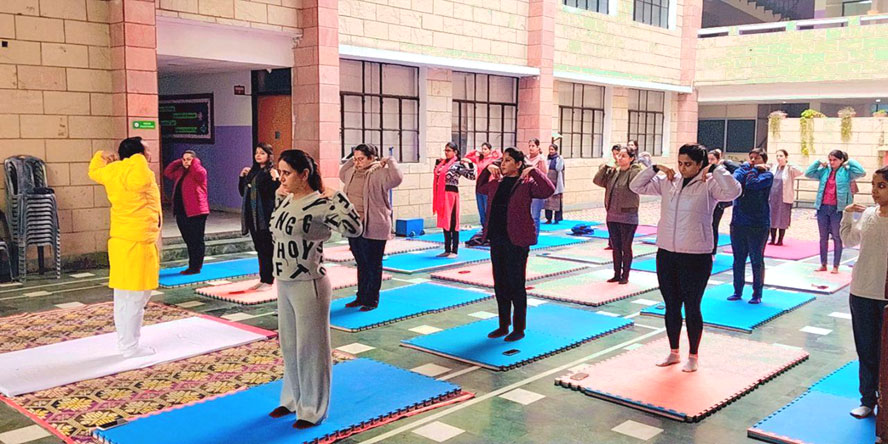 St. Mark's World School, Meera Bagh - Yoga Workshop : Click to Enlarge