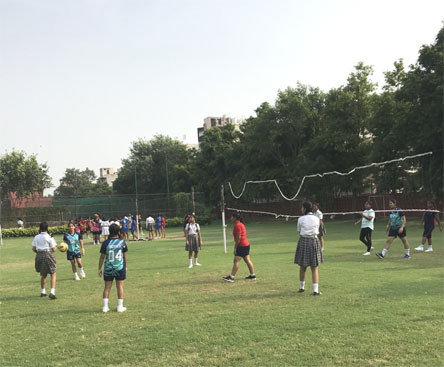 SMS, Girls School - Fit India Week - Volleyball Activity by Class XI St. Mark's Girls School, Meera Bagh, Delhi, 17 and 18 February 2020 : Click to Enlarge