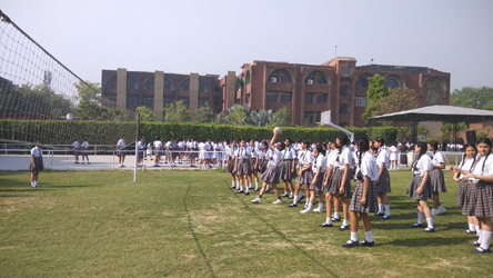 SMS, Girls School - Throwball Activity : Click to Enlarge