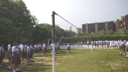 SMS, Girls School - Throwball Activity : Click to Enlarge